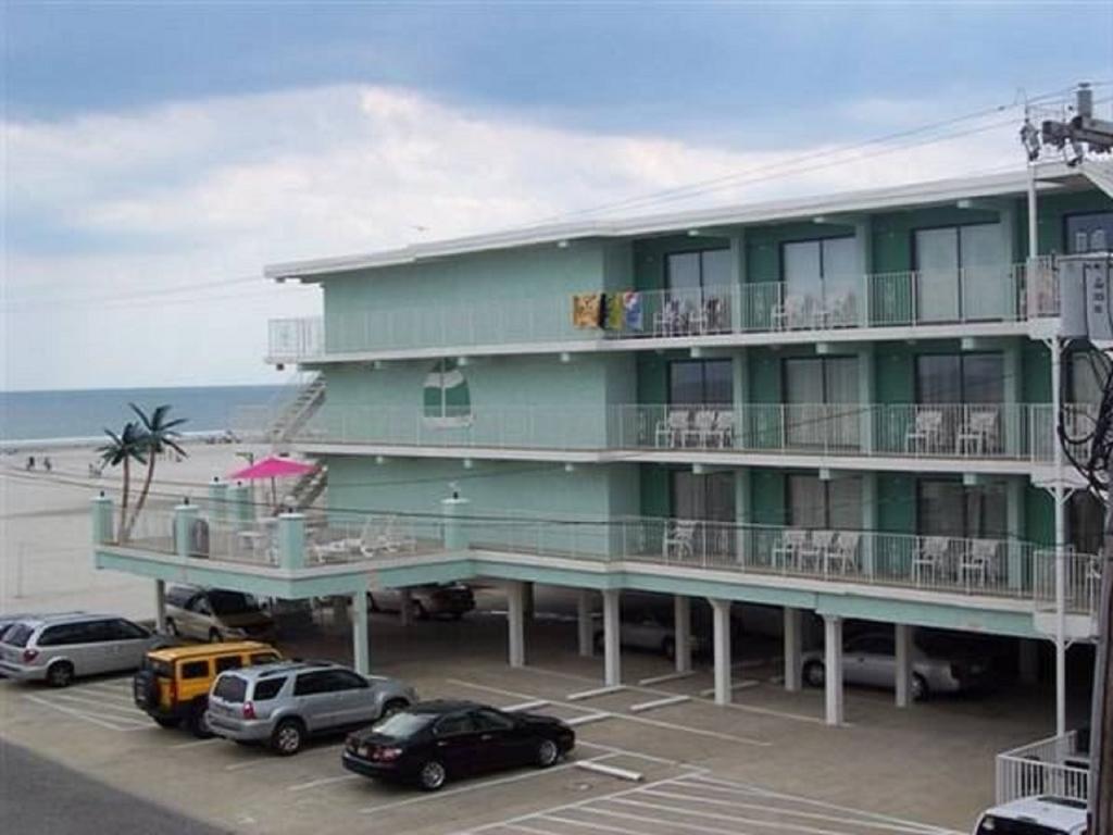 Four Winds Condo Motel ワイルドウッド・クレスト 部屋 写真