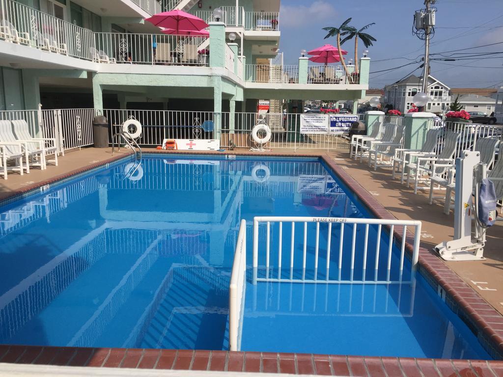 Four Winds Condo Motel ワイルドウッド・クレスト エクステリア 写真