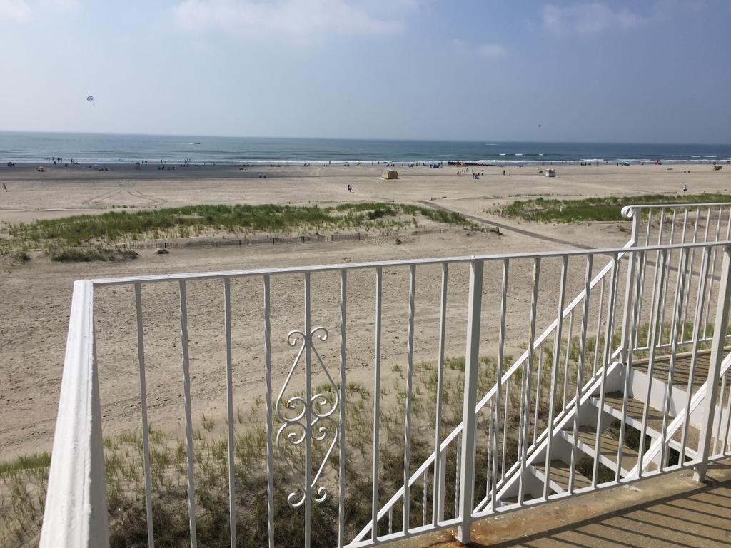 Four Winds Condo Motel ワイルドウッド・クレスト エクステリア 写真
