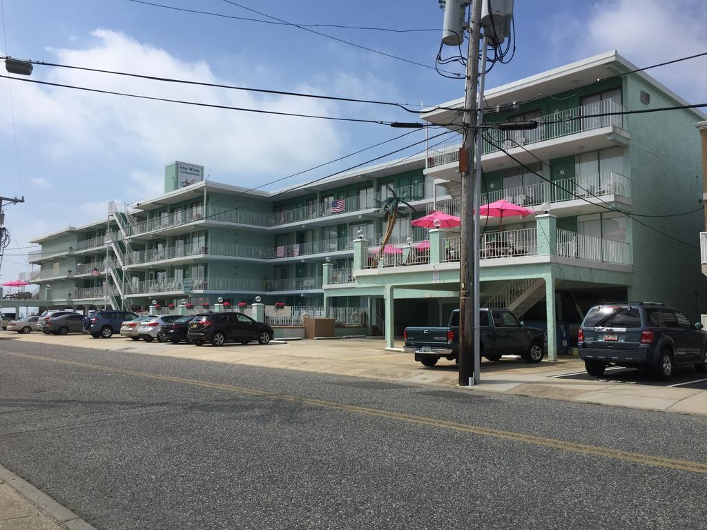 Four Winds Condo Motel ワイルドウッド・クレスト エクステリア 写真