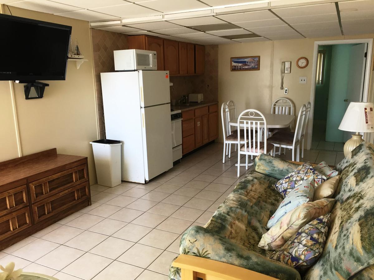 Four Winds Condo Motel ワイルドウッド・クレスト エクステリア 写真