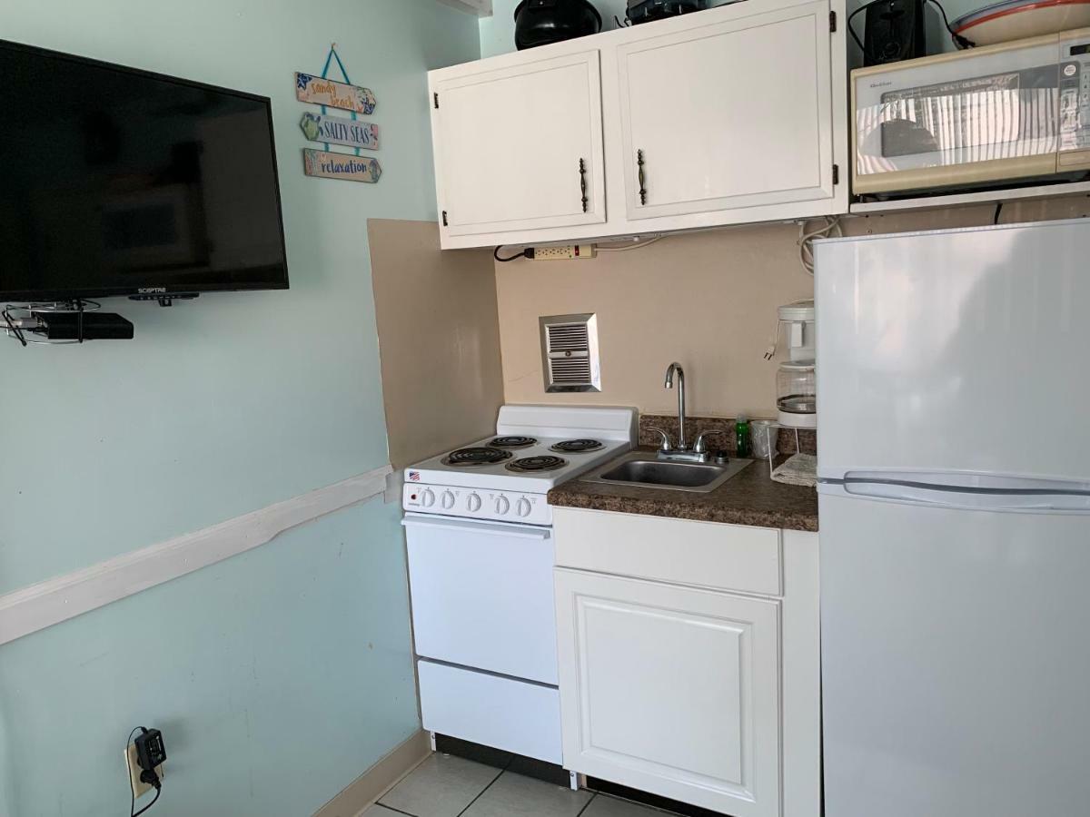 Four Winds Condo Motel ワイルドウッド・クレスト エクステリア 写真