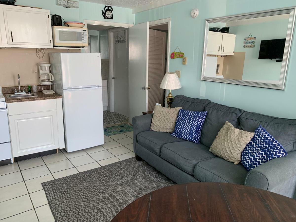 Four Winds Condo Motel ワイルドウッド・クレスト エクステリア 写真
